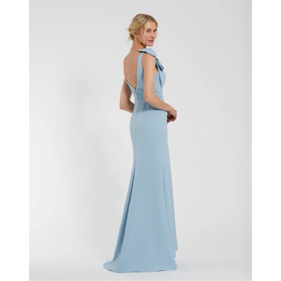 MAC DUGGAL Sleeveless V Neck Bow Detail Mermaid Gown - New With Tags (NWT) - Picture 4 of 11